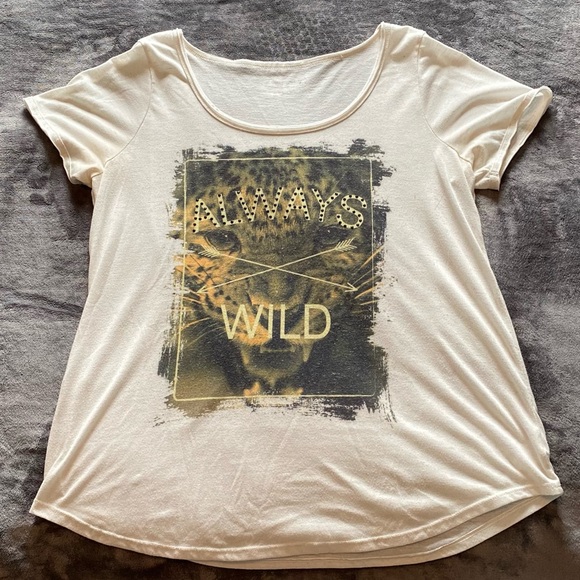 Always Wild Maurice’s Tee - Picture 3 of 6